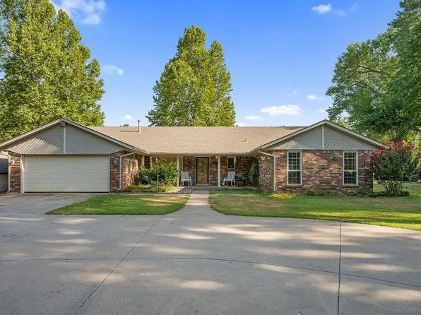 2341 Squirrel Rd, Tuttle, OK 73089