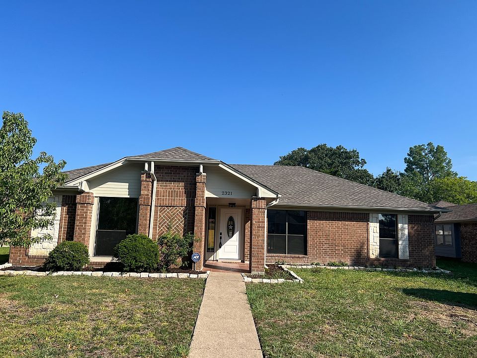 1st image of 2321 Idlewood Dr