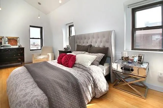 158 F St #4 — Photo 4