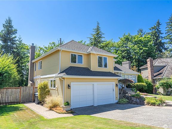 3rd image of 13810 SE 62nd St