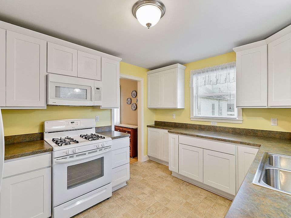 1st image of 4251 31st Ave S