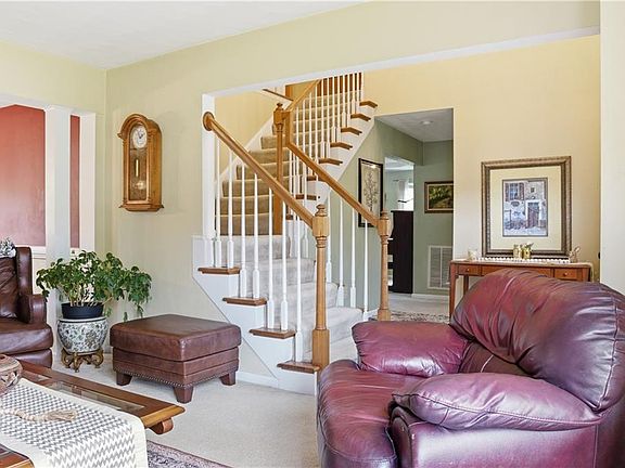 5th image of 1105 Fairhaven Rd
