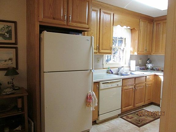 3rd image of 1642 Avon Ave