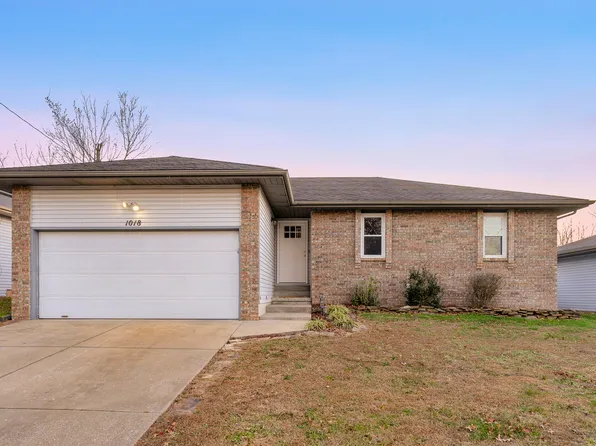 1018 E Snider Street, Springfield, MO 65803