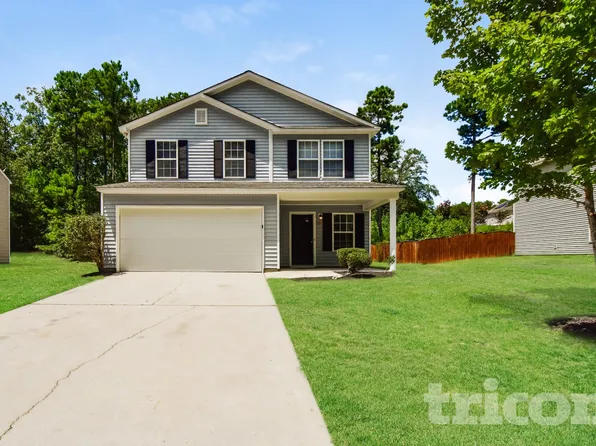 321 Lingonberry Dr, Hopkins, SC 29061