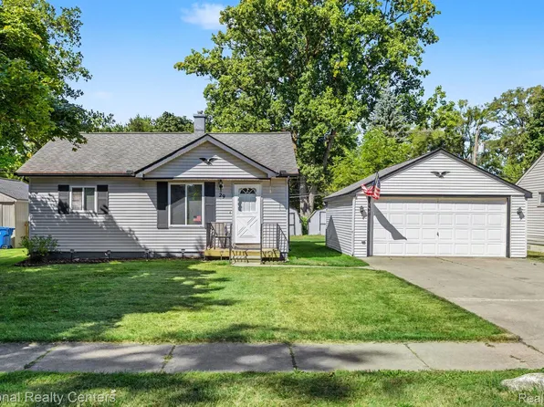 29 Doremus Ave, Waterford, MI 48328