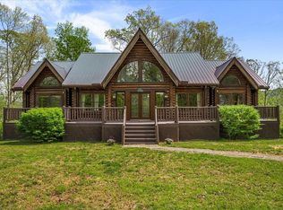 300 Oak Ridge Dr, Stanton, KY 40380
