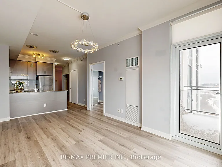 840 Queens Plate Dr #610 — Photo 24