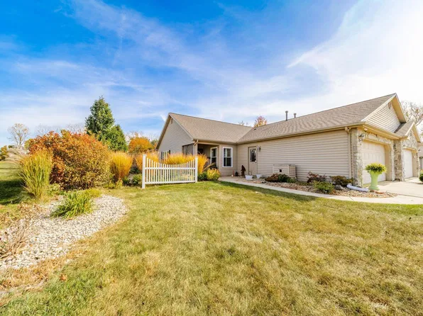 12 Clubview Dr, Hartford City, IN 47348