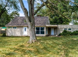 382 W Main St, Apple Creek, OH 44606