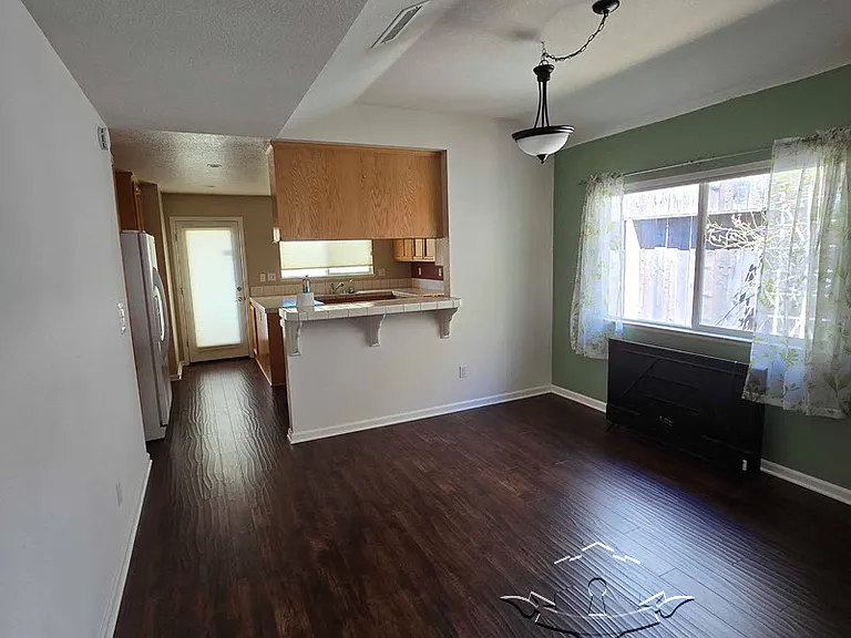 127 Windsor Ln — Photo 7