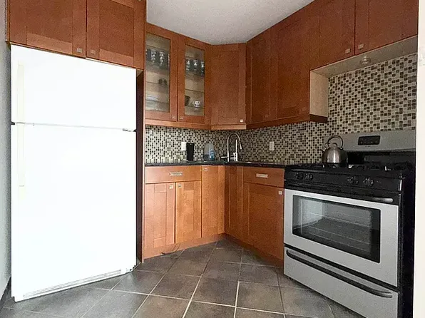 60-38 59th Avenue image 1 of 8