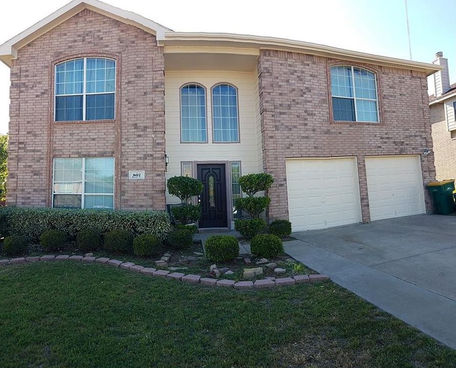 1st image of 807 Burney Ct