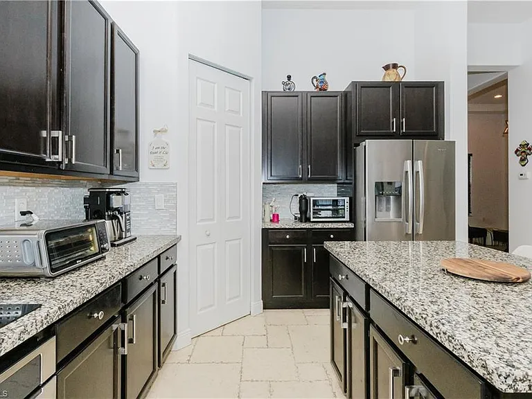 5169 Roma St — Photo 18