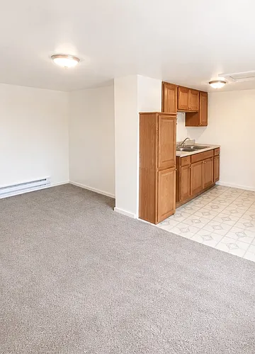 212 Central Ave #TOP Photo 1