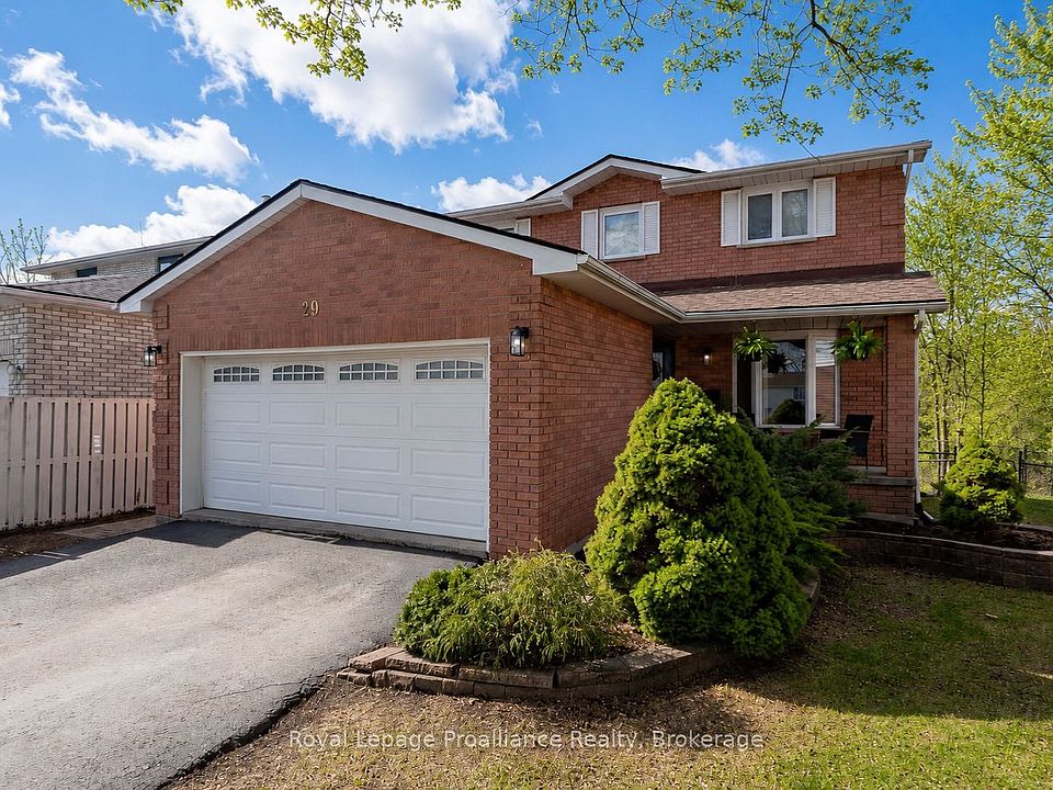 1st image of 29 Sherwood Cres
