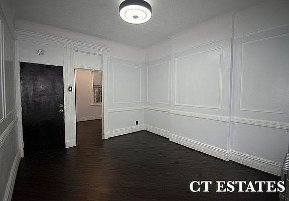 2nd image of 662 Mac Donough St #1L