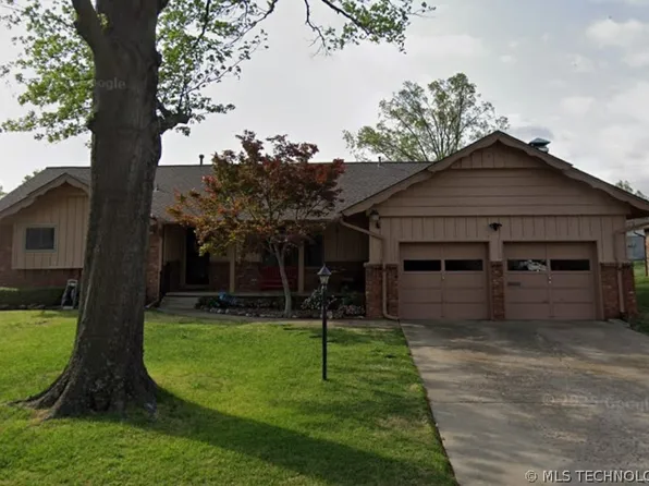 6850 E 57th St, Tulsa, OK 74145