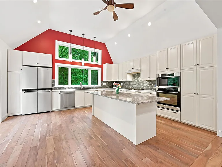 26 Pebble Dr — Photo 10