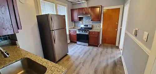 541 Bennington St #2 Photo 1