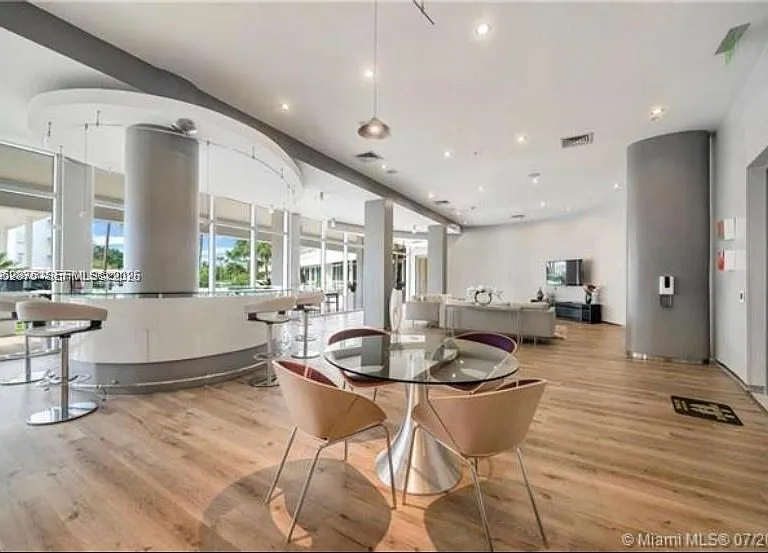 10275 Collins Ave #208 — Photo 12
