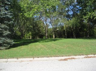 327 Miller St, Fremont, MI 49412