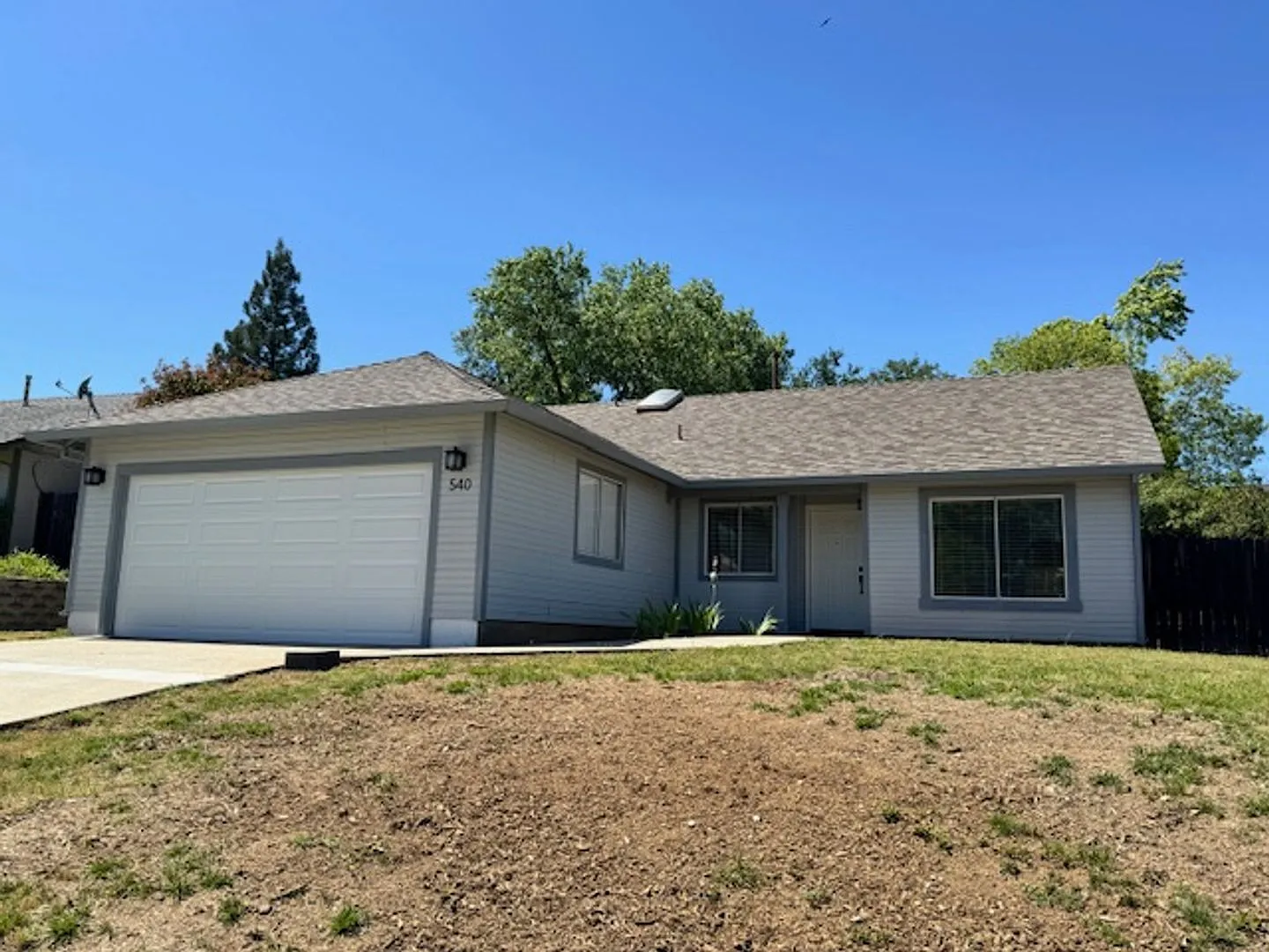 North Hilltop 3 Bedroom Home with RV parking! — Photo 1