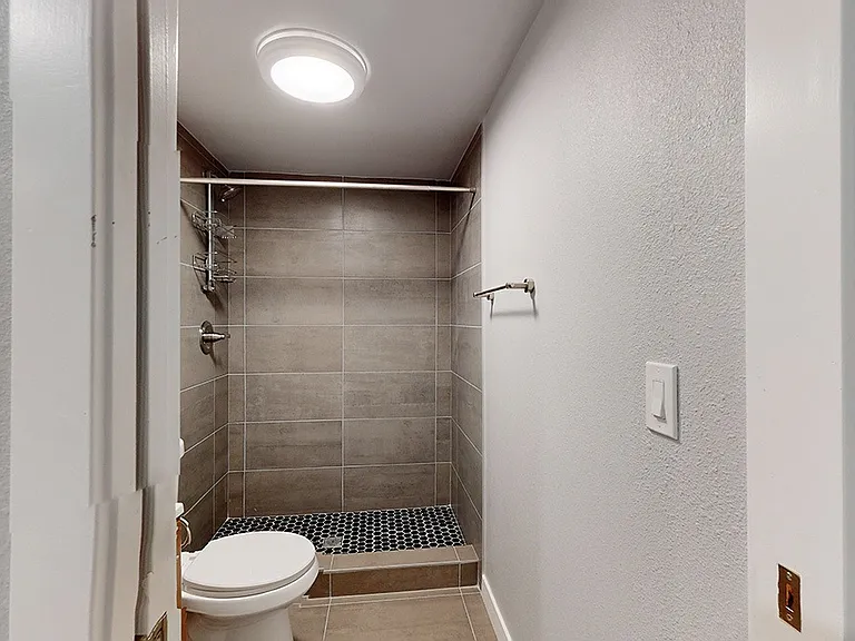 South Reed — Photo 15