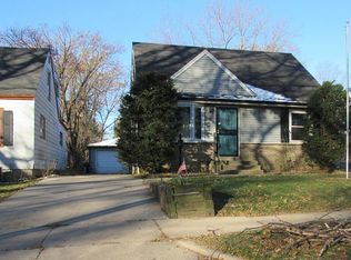 6481 N 42nd St, Milwaukee, WI 53209