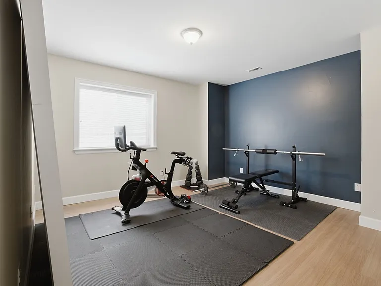 79 Sheldon Ave — Photo 22
