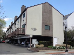 28 Crescent St APT 2, Stamford, CT 06906
