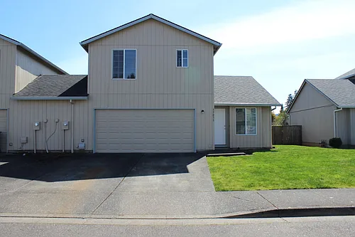 33031 NW Meersburg St Photo 1