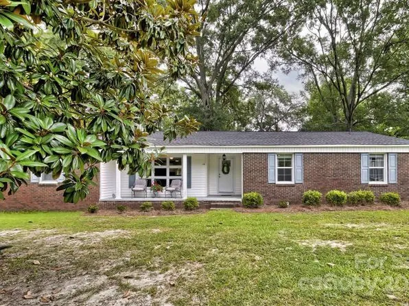 108 Blackmon Cir, Kershaw, SC 29067