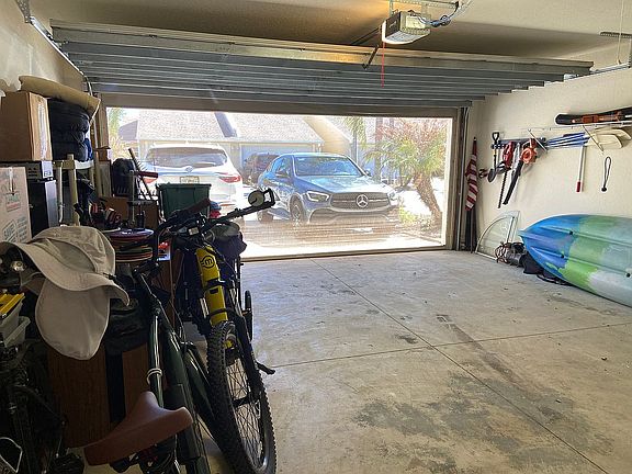 5th image of 2262 Hawks Cove Cir