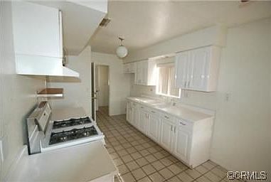 3rd image of 868 Caballo Ave