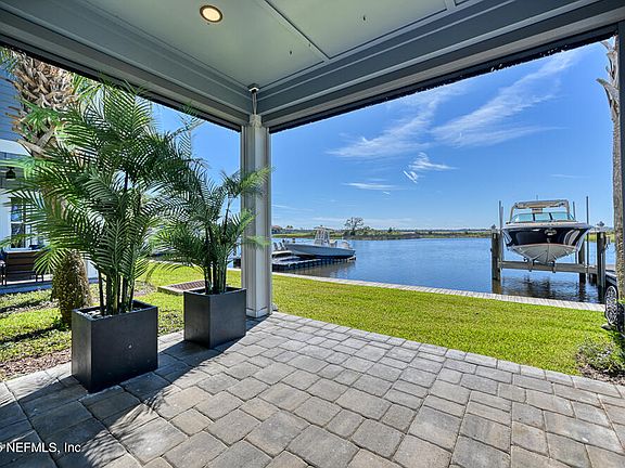 2nd image of 2410 BEACH Boulevard
