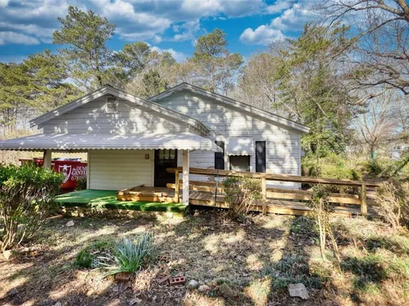 5500 Rockbridge Rd, Stone Mountain, GA 30088
