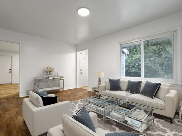 5627 Taffy Pkwy, Lansing, MI 48911