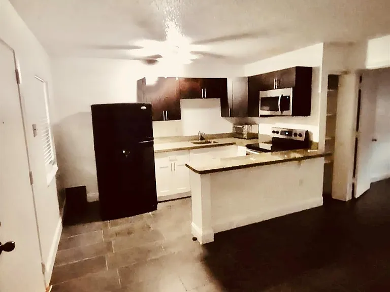 5150 NE 6th Ave #130 — Photo 17