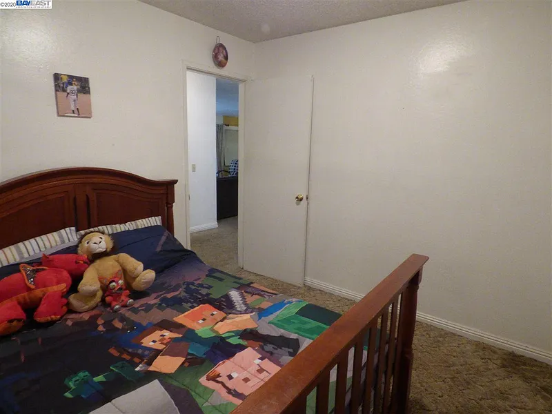 Thumbnail 17