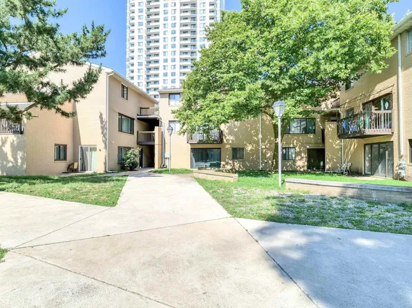 600 Pacific Ave APT C201, Atlantic City, NJ 08401
