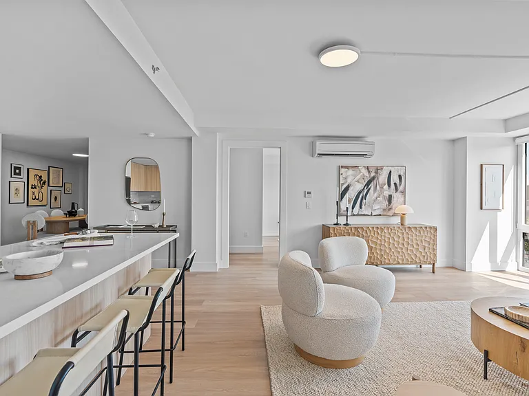 1 Lyon Place — Photo 18