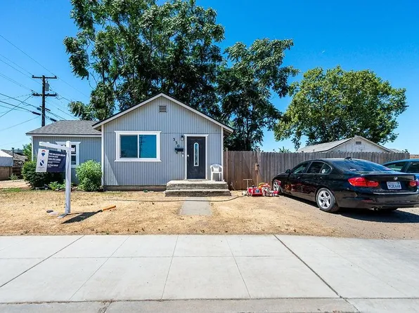 330 S 7th St, Chowchilla, CA 93610