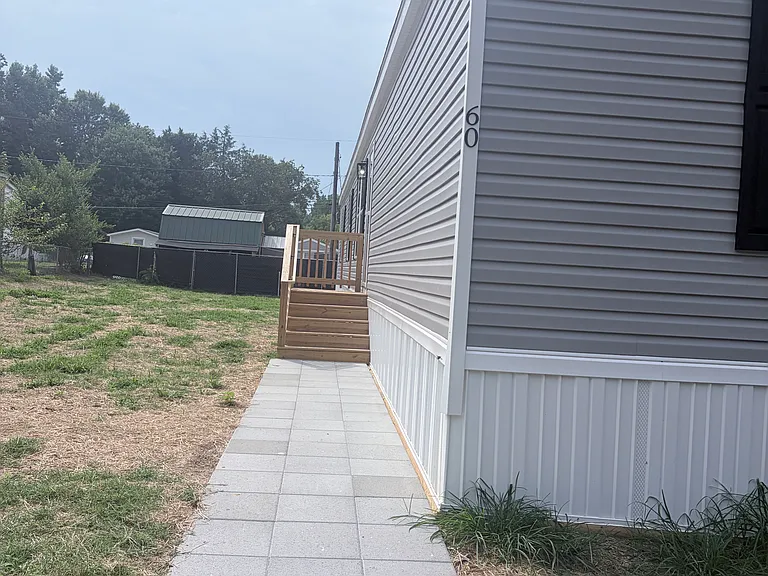 60 Jan Rae Cir — Photo 2