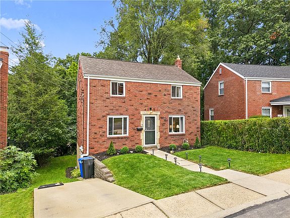 3rd image of 3949 Meadowbrook Blvd