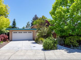 600 Bryson Ave, Palo Alto, CA 94306