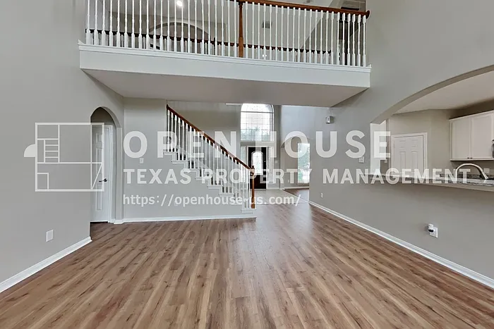 6714 Village Bridge Dr — Photo 4