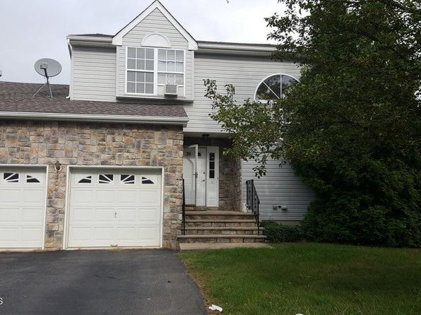 1 Skylark Ct