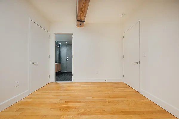 Rented by Nooklyn NYC LLC | media 39