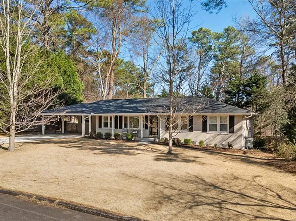 2723 Esquire Way, Tucker, GA 30084